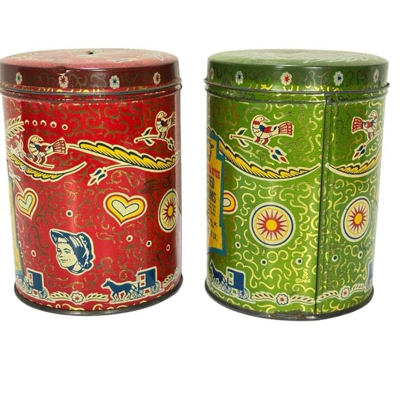 Vintage Pennsylvania Dutch Candies Yum Yum Peanut Crunch Tin Coin Banks Amish - Picture 5 of 14